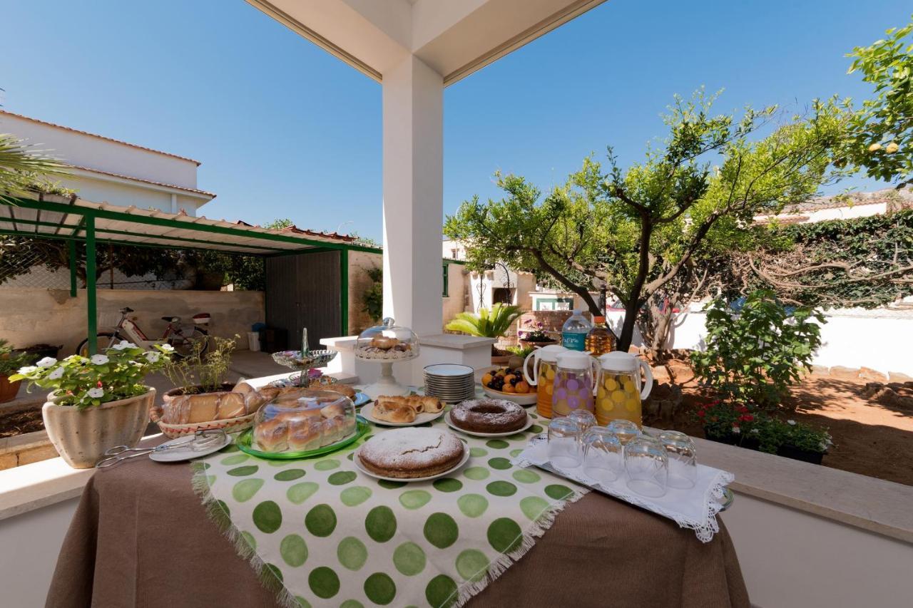 Tra La Montagna E Il Mare Bed & Breakfast San Vito Lo Capo Eksteriør bilde