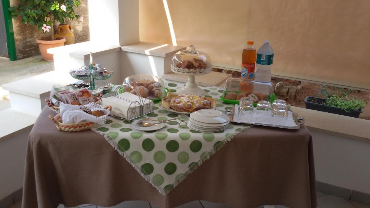 Tra La Montagna E Il Mare Bed & Breakfast San Vito Lo Capo Eksteriør bilde